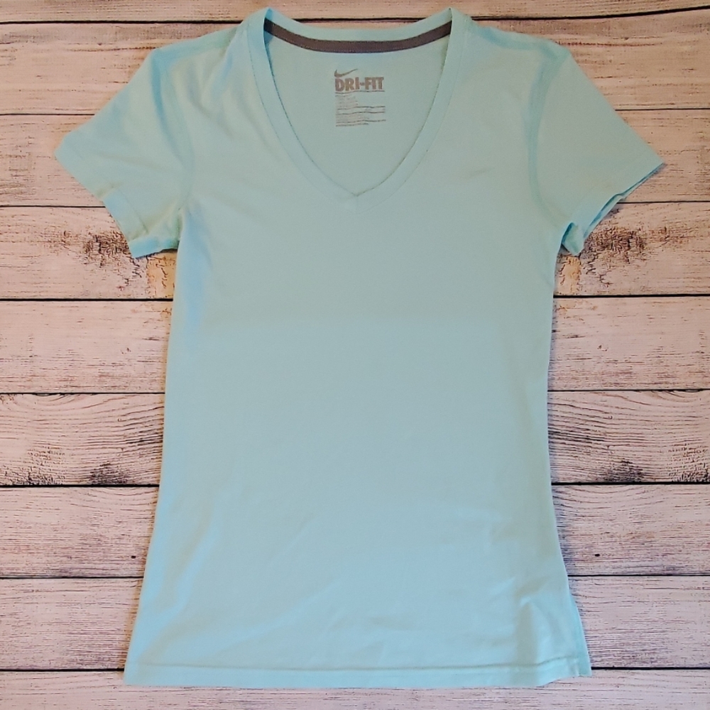 Nike Dri-Fit V-neck Legend Training Shirt - Sz XS